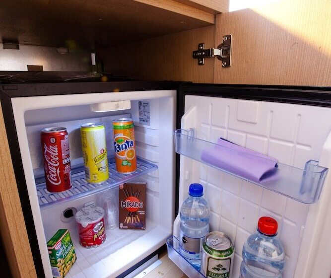 Adalesia Hotel & Coffee