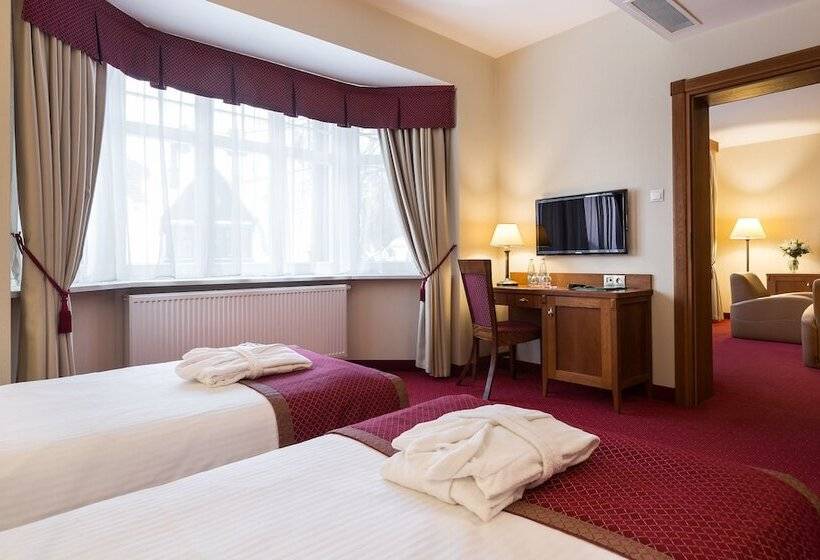 Bukowy Park Hotel Medical Spa