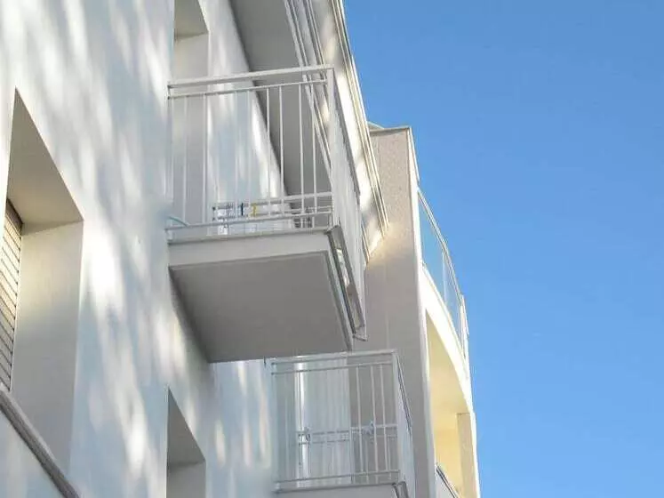 בית מלון כפרי Ariston Imperial