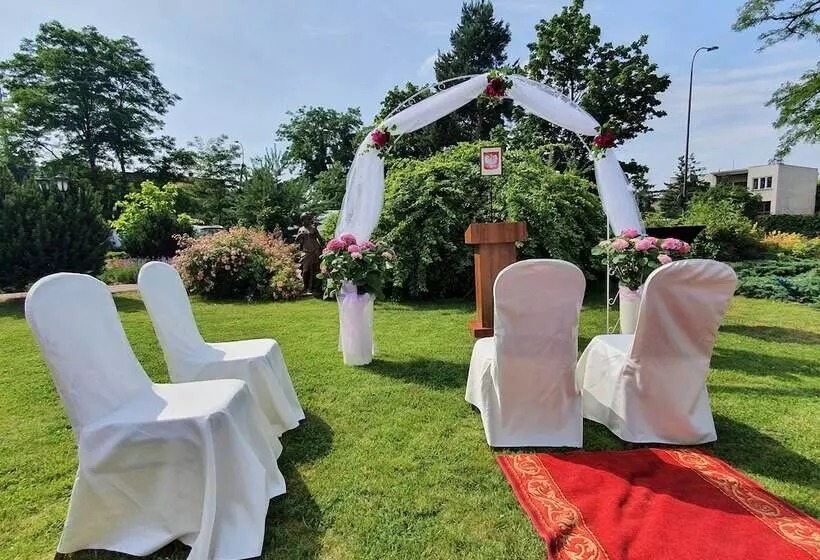 هتل Arkadia Royal