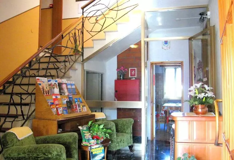 هتل B&b Garnì Da Vito