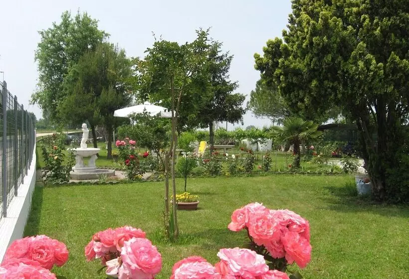 هتل B&b Garnì Da Vito