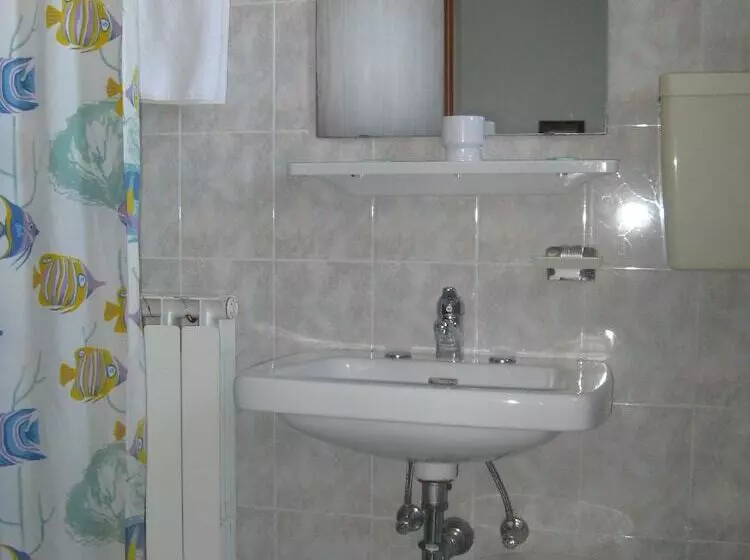 هتل B&b Garnì Da Vito