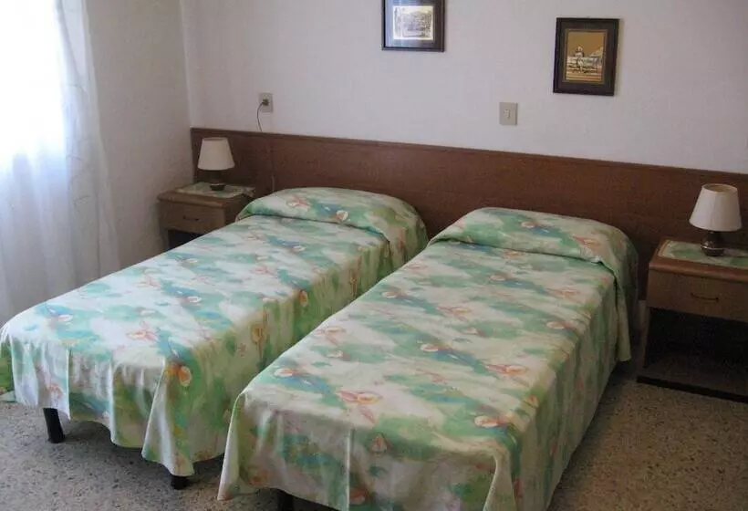 هتل B&b Garnì Da Vito