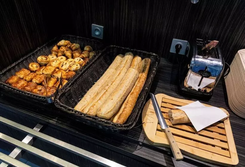 فندق Akena Nantes Atlantis Zénith