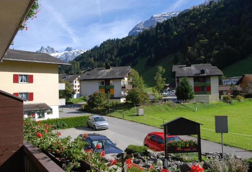 בית מלון כפרי Cathrin