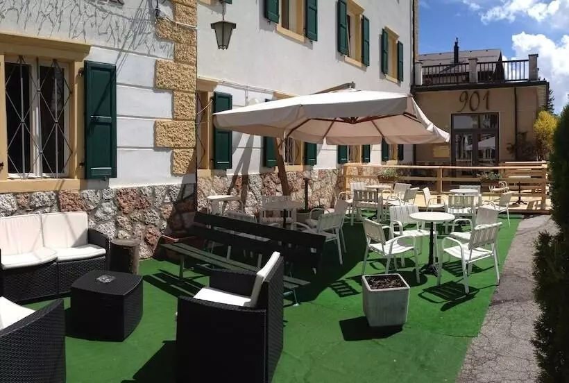 Отель Du Lac Parc & Residence