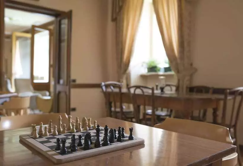 Отель Du Lac Parc & Residence