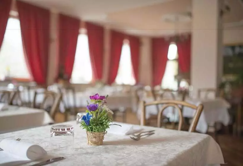 Отель Du Lac Parc & Residence