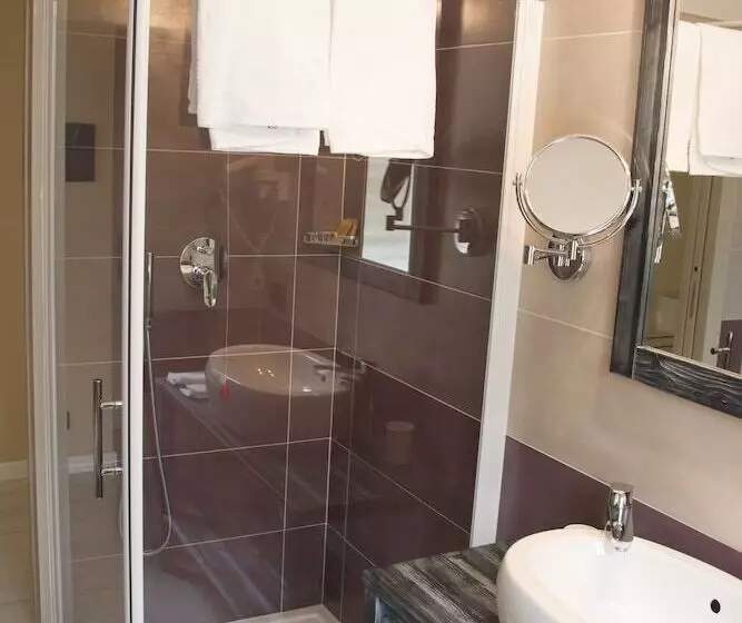 Отель Du Lac Parc & Residence