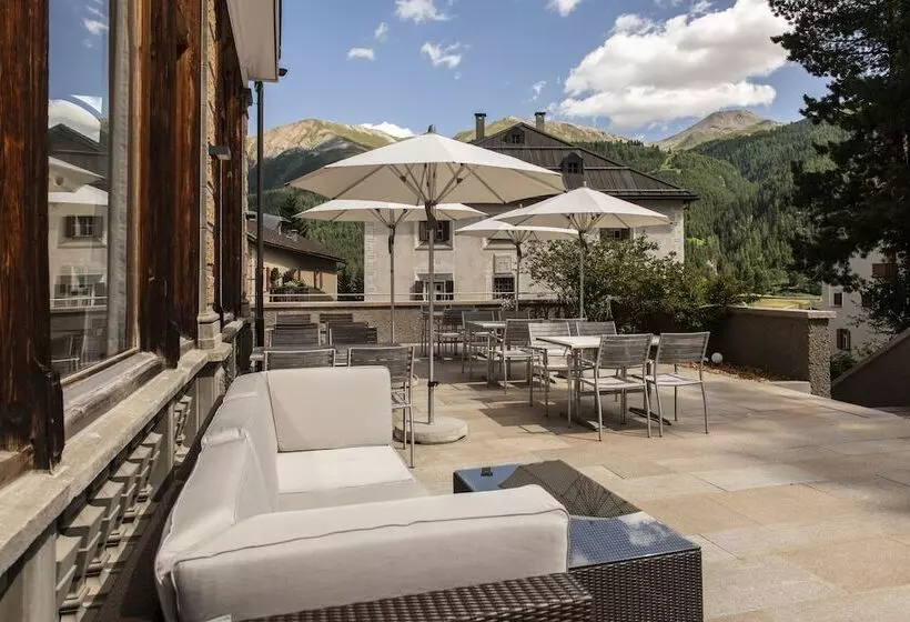 Отель Engiadina