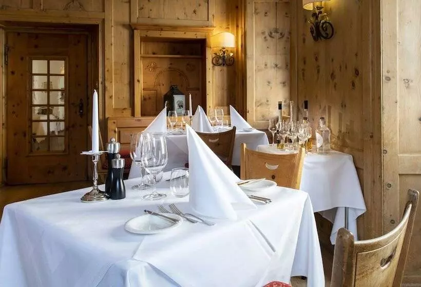 Отель Engiadina