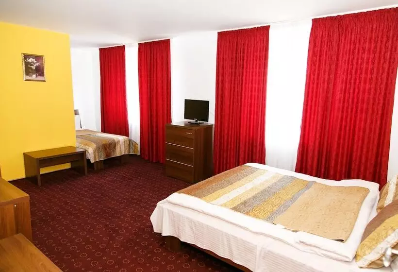 בית מלון כפרי Global