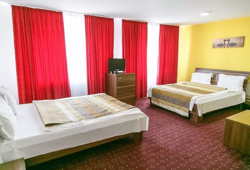 בית מלון כפרי Global