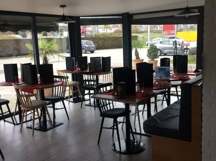 ホテル Ibis Styles Rouen Valdereuil