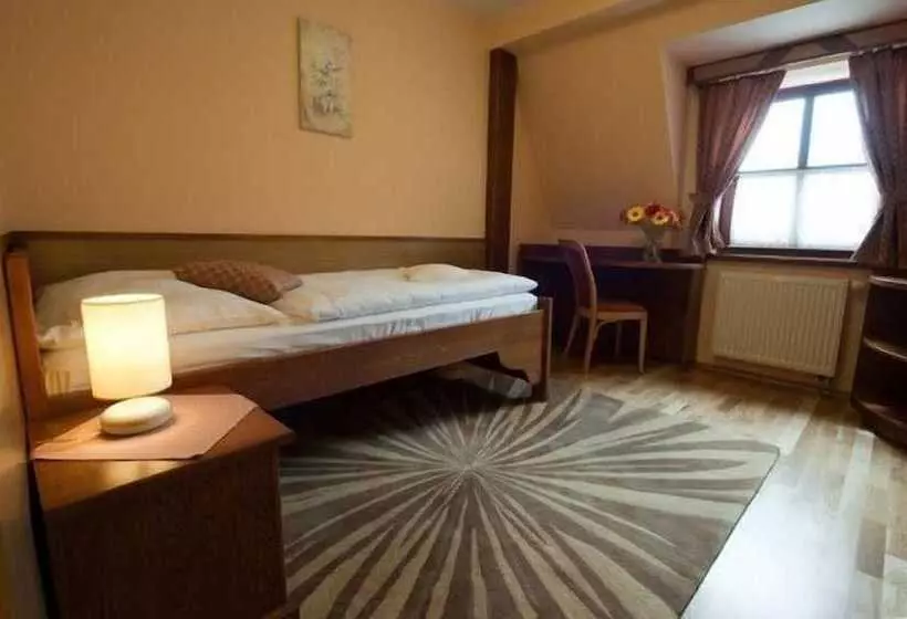 Отель Karpatsky Dvor Lozorno