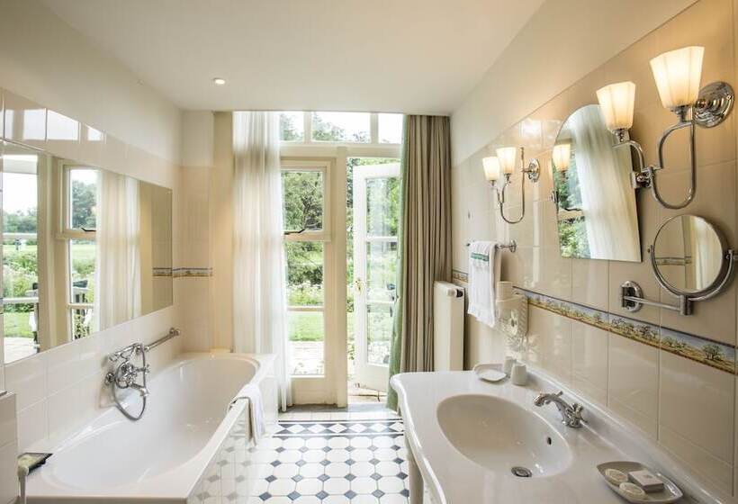 Отель Kasteel Engelenburg