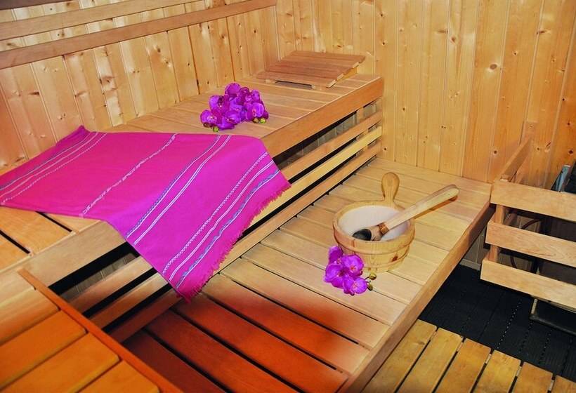 Отель Kurgarten