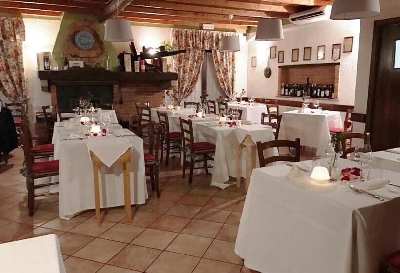 هتل Locanda Da Carla