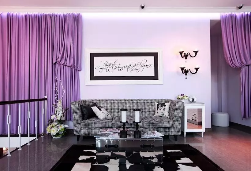 هتل Mirax Boutique