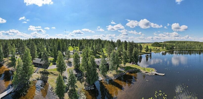 酒店 Revontuli Resort Rooms