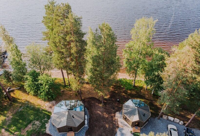 酒店 Revontuli Resort Rooms