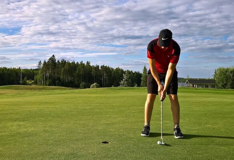 酒店 Revontuli Resort Rooms