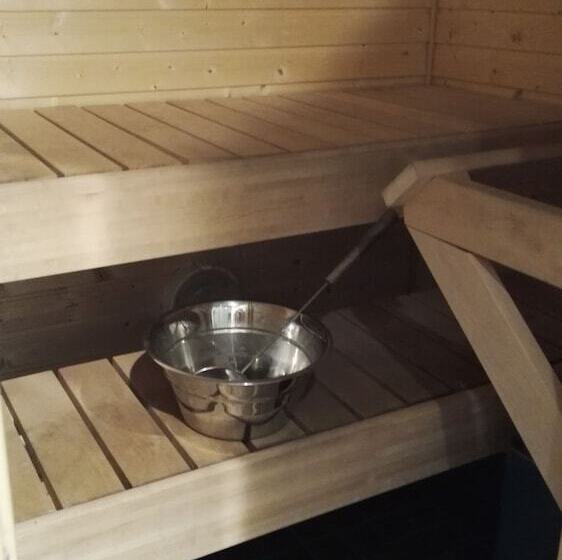 酒店 Revontuli Resort Rooms