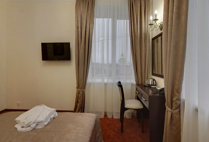 ホテル Solo Panorama Palace Square