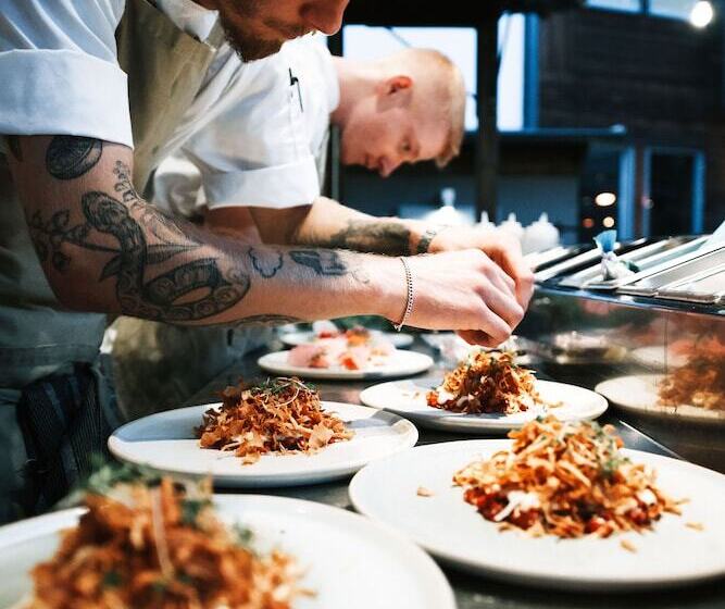 The Lamp Hotel & Spa