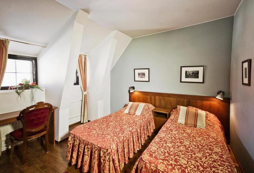 בית מלון כפרי Vanajanlinna