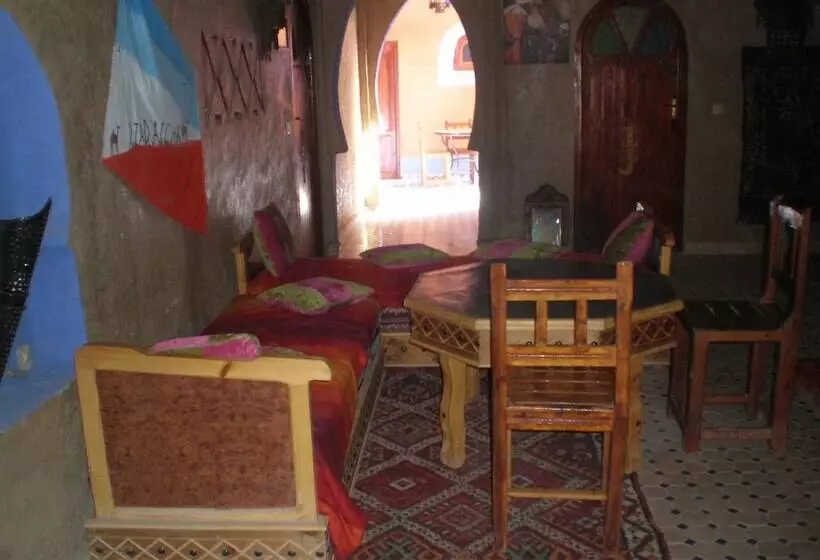 Riad Aicha & Camel Trekking