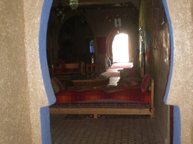 Riad Aicha & Camel Trekking