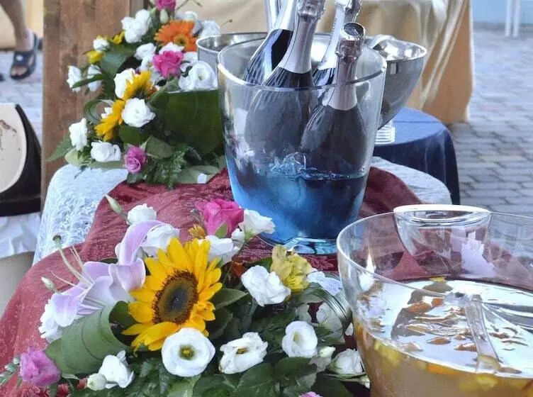 Toccacielo Hotel Village