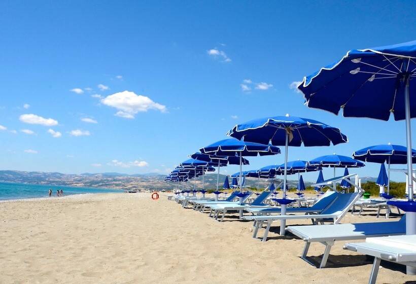 Toccacielo Hotel Village