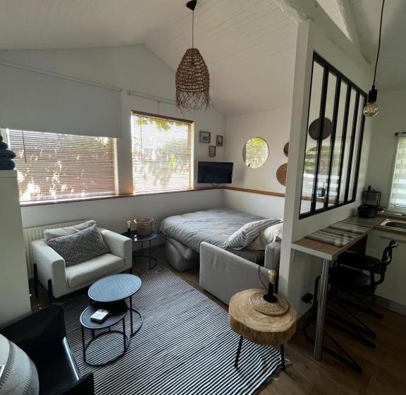 住宿加早餐  Le Gite De La Canopée De Mios