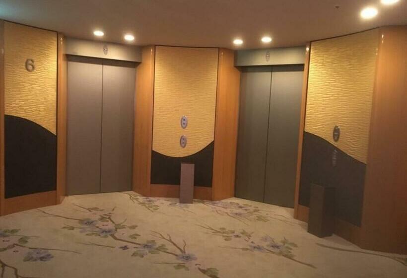 فندق Grand Vert Gizan   Vacation Stay 95367