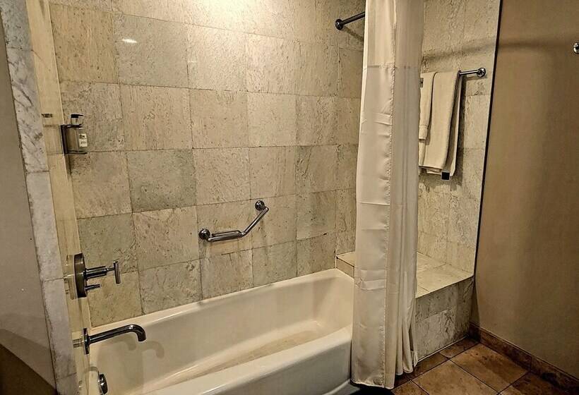 Marenas Beach Resort