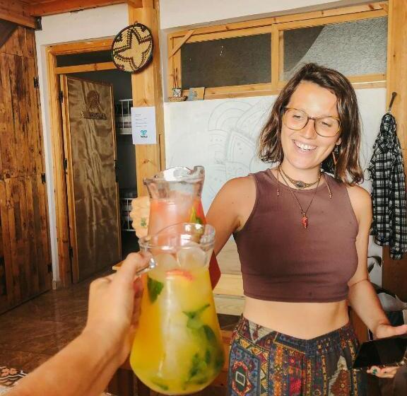 旅馆 Kekai Surf House