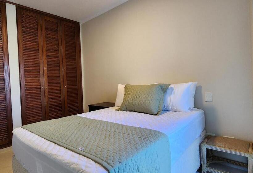 Flats Capitania Varam Pitangueiras