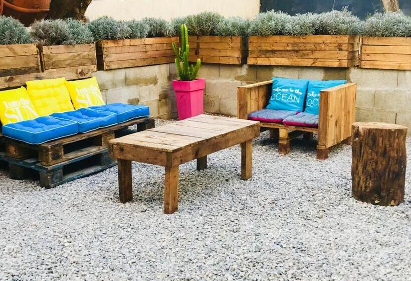 پانسیون Allegria Nîmes