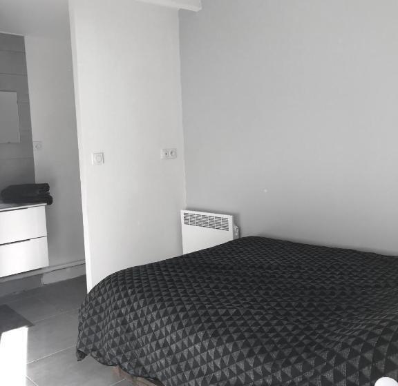 پانسیون Allegria Nîmes