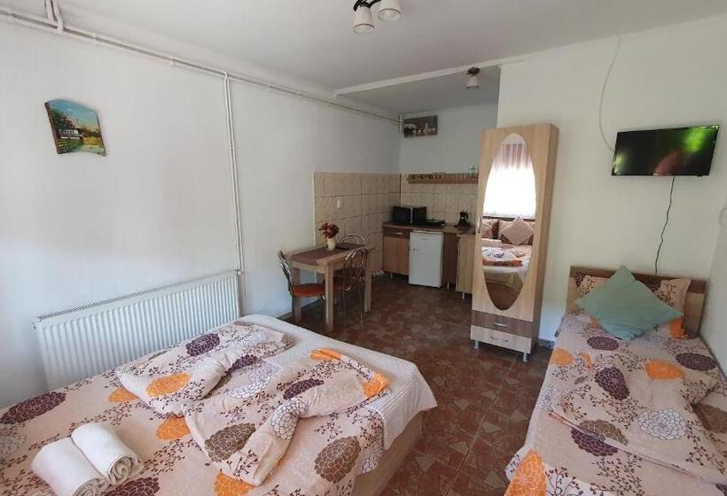 پانسیون Ati&hanna