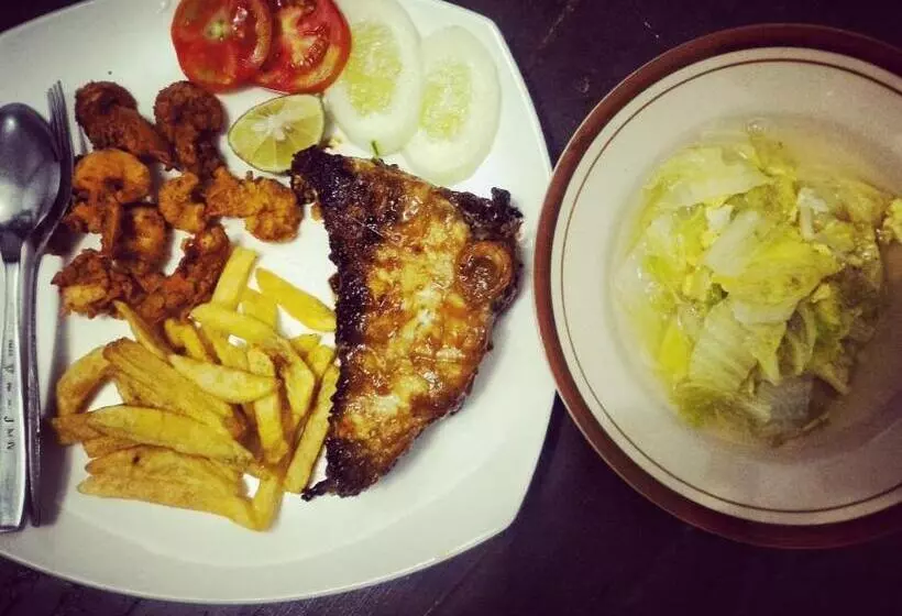 Majatalo Watukarung Sackstone Guesthouse