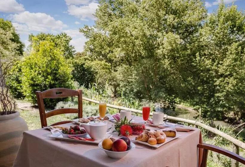 ホテル Agriturismo Valle Del Marta