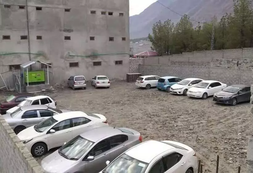 Hotel Capital Lodge Gilgit