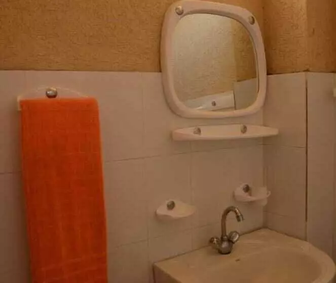 Hotel Capital Lodge Gilgit