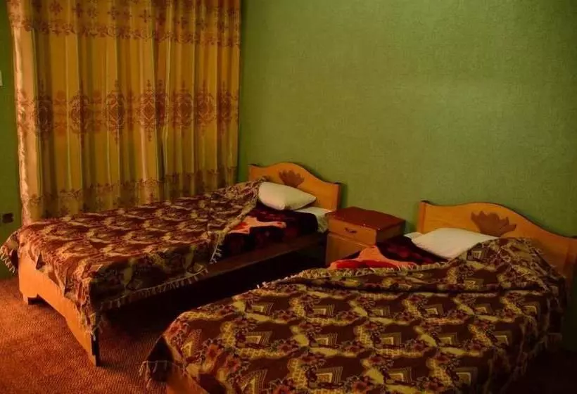 Hotel Capital Lodge Gilgit