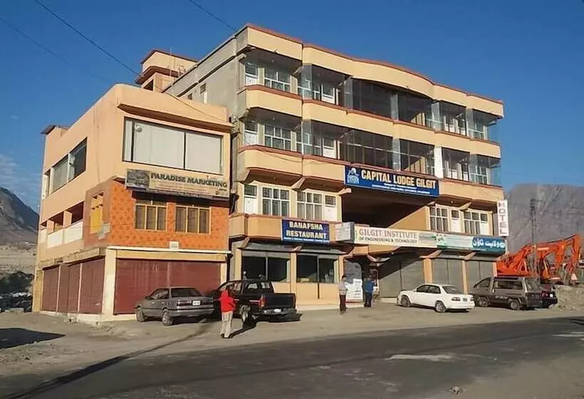 Hotel Capital Lodge Gilgit