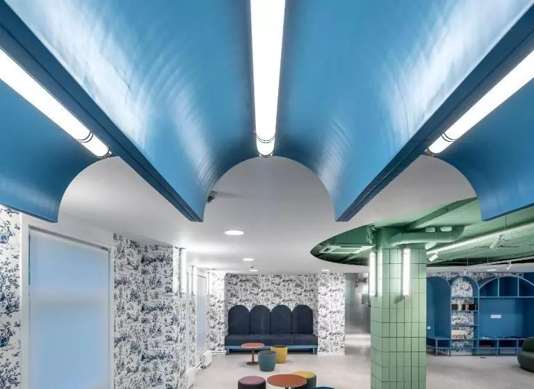 هتل Loop Inn Hostel Santiago De Compostela